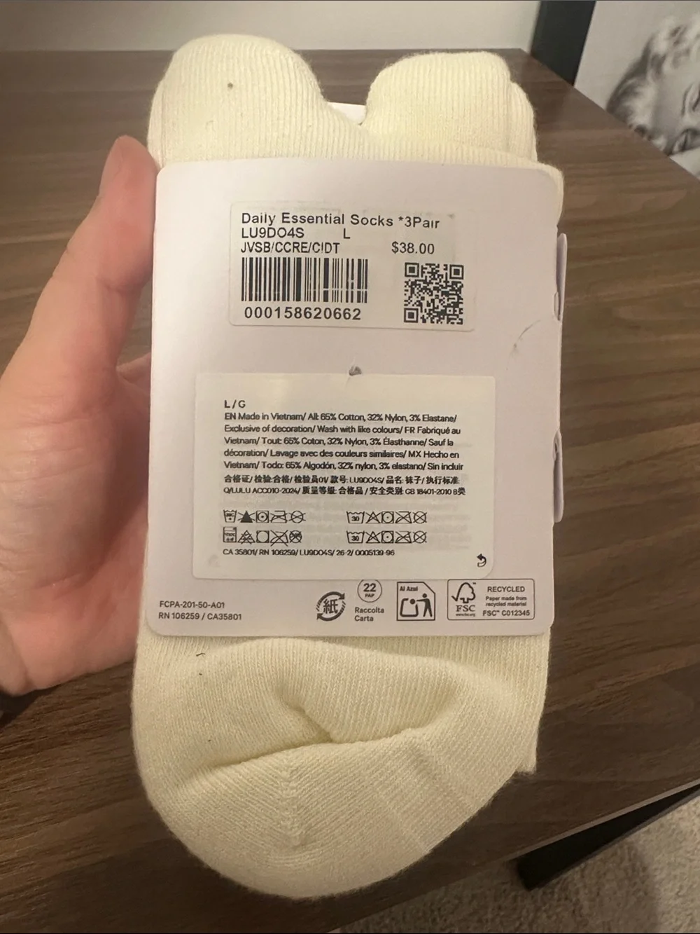 NWT Lululemon Unisex Daily Essential Quarter Socks 3 Pack